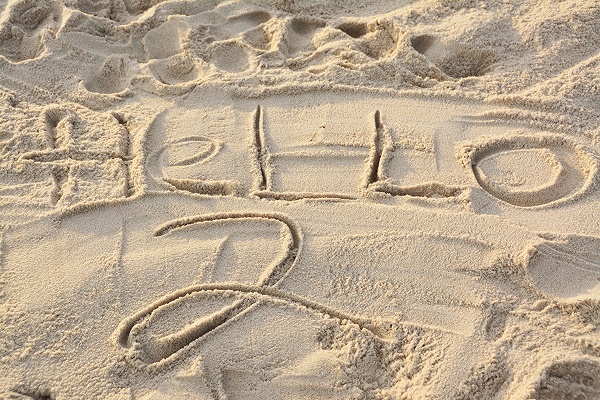 hello 2 in sand