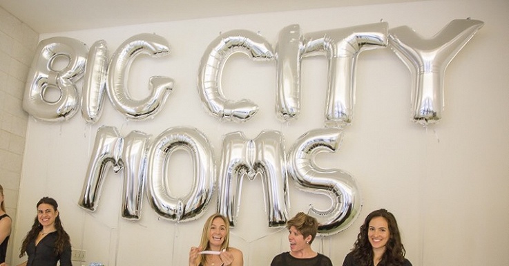 Big City Moms Biggest Baby shower event letter balloons event entry gold flowers mason jars mustard lane
